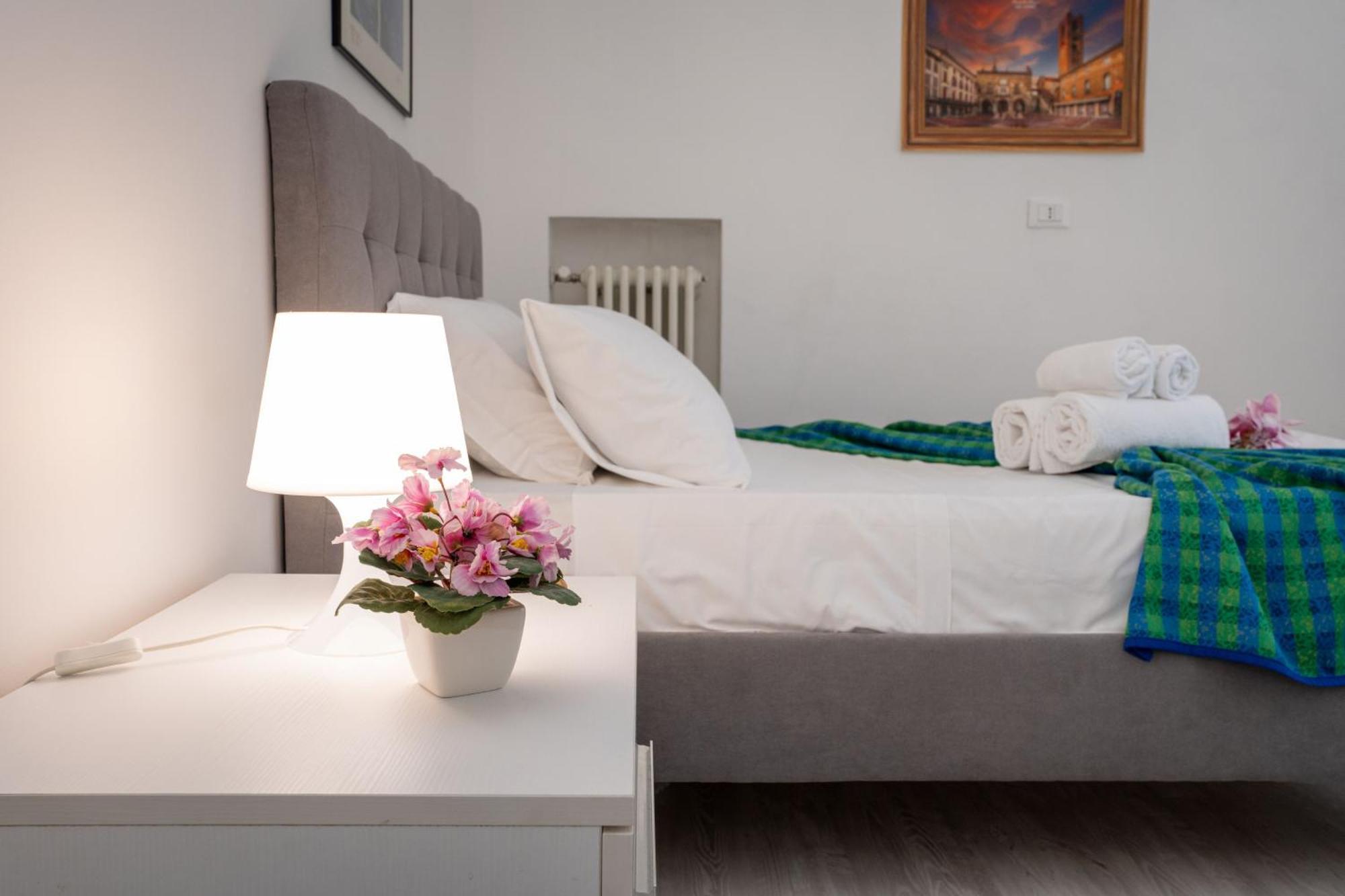 Station'S Apartments بيرغامو المظهر الخارجي الصورة